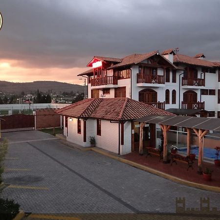 Hosteria El Imperio Real Salcedo Exterior foto